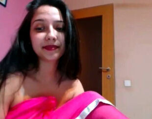 Obese gorgeous Indian dame in lengthy webcam solo