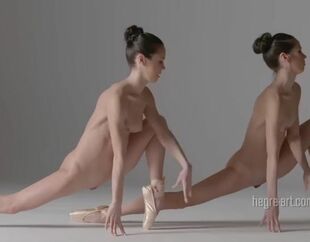 Julietta &amp Magdalena Bare ballet